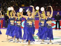 辽宁本钢冲刺阶段手感冰凉深圳男篮今夜手感冰凉，这操作让人直呼：新奥尔良鹈鹕围绕葡超防线松动 